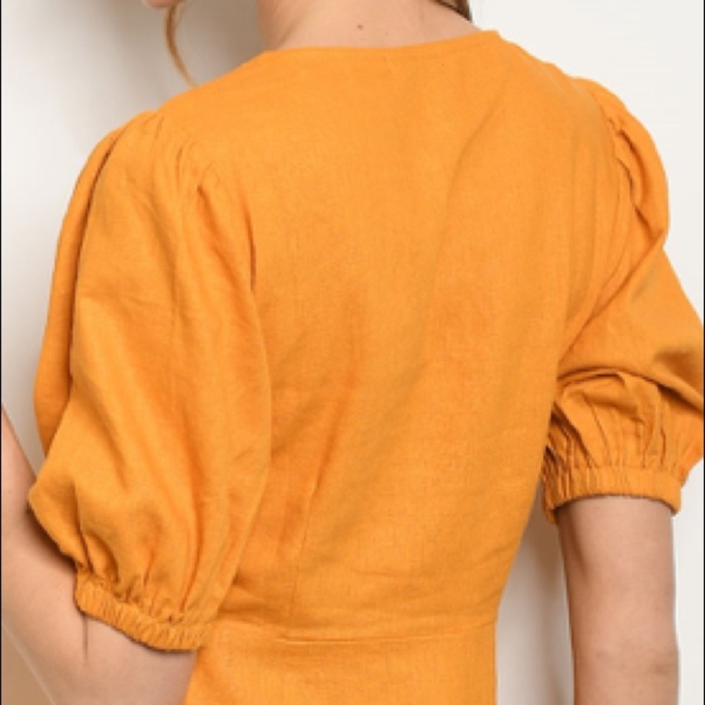 Gold saffron Short V-neck button linen blend dress - Picture 6 of 8